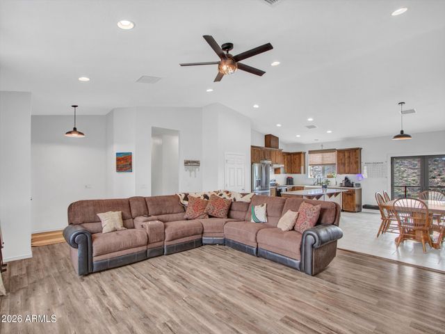 3443 W JOY RANCH Road, Phoenix, AZ 85086