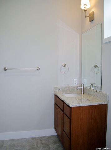 6751 Wrangler Cir, Bulverde, TX 78163