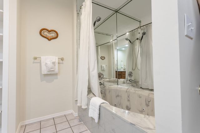 150 The Bluffs Apt 1, Branson, MO 65616