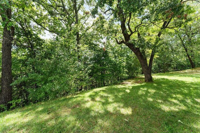 150 The Bluffs Apt 1, Branson, MO 65616