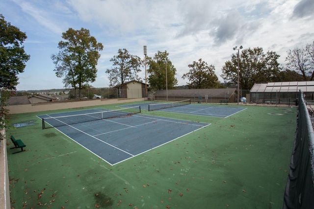 150 The Bluffs Apt 1, Branson, MO 65616