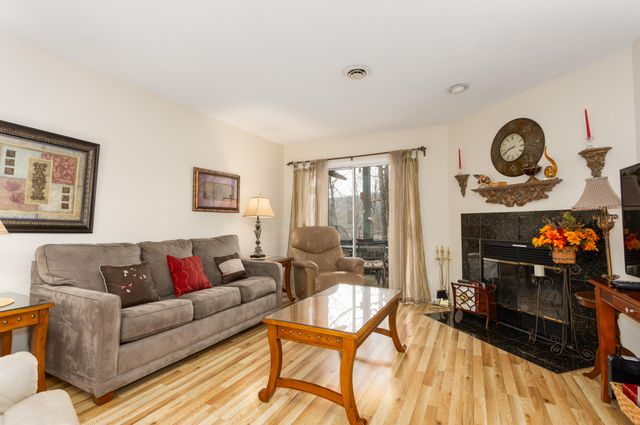 150 The Bluffs Apt 1, Branson, MO 65616