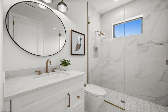 1120 10th AVE N, Naples, FL 34102