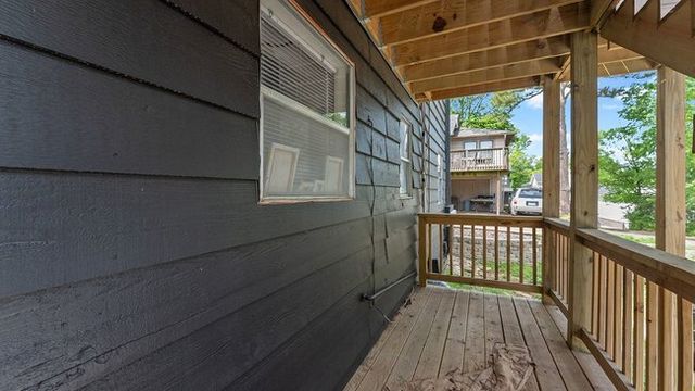 830 W Caraway Street, Fayetteville, AR 72701