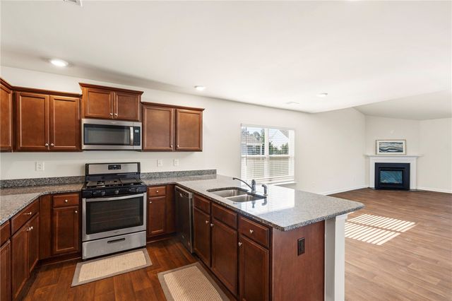 205 Hillendale Way, Williamston, SC 29697