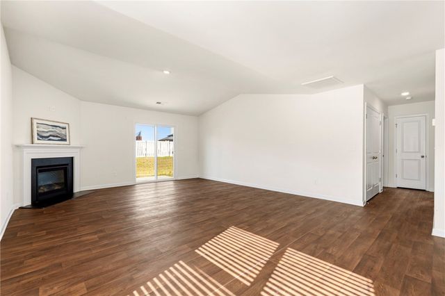 205 Hillendale Way, Williamston, SC 29697