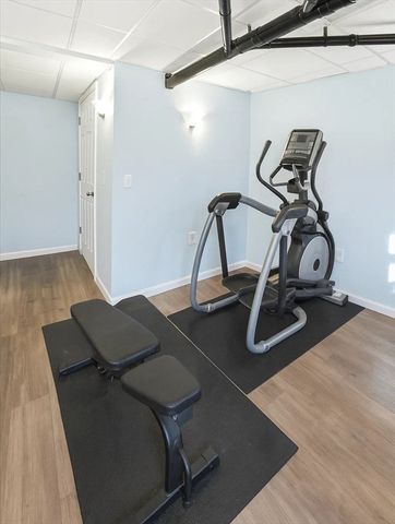 557 Fowler Rd, Northbridge, MA 01534