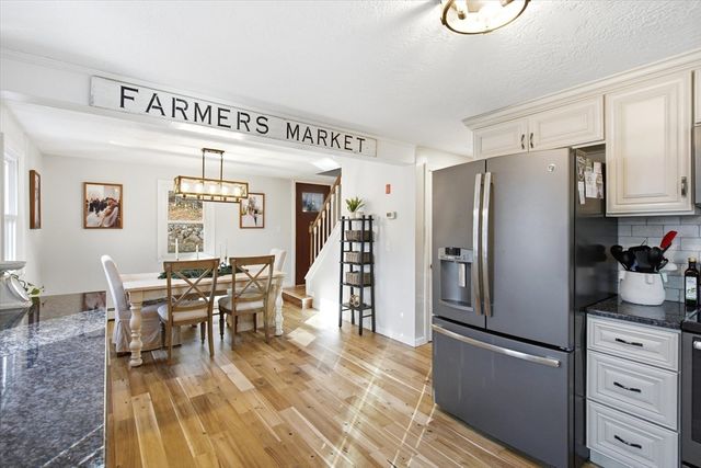 557 Fowler Rd, Northbridge, MA 01534