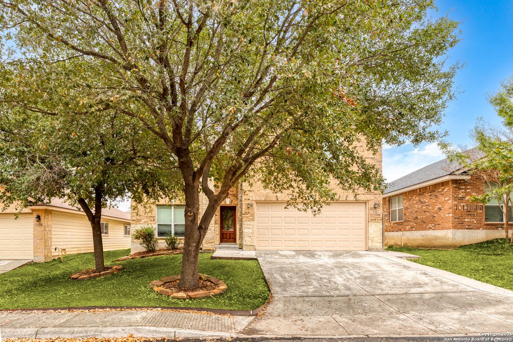 7326 Concerto Dr, San Antonio, TX 78266