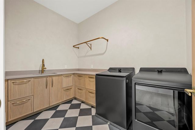 502 Grand Palisade Place, Montgomery, TX 77316