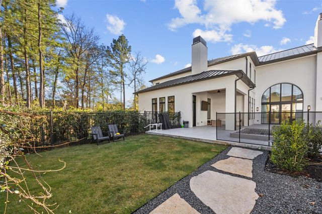 502 Grand Palisade Place, Montgomery, TX 77316