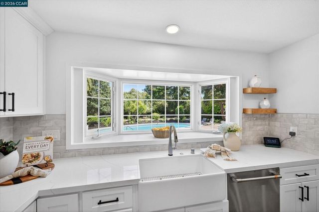 3022 Deerpark Dr, Walnut Creek, CA 94598