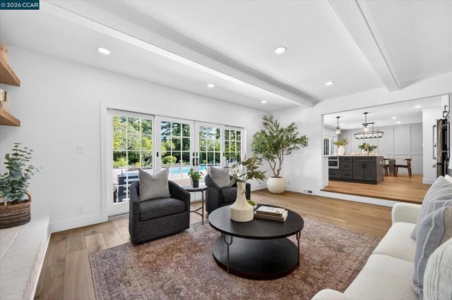 3022 Deerpark Dr, Walnut Creek, CA 94598
