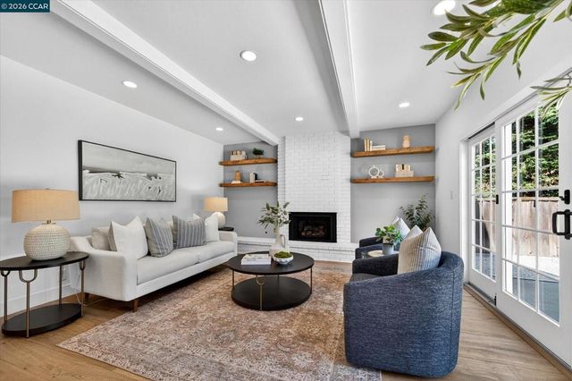 3022 Deerpark Dr, Walnut Creek, CA 94598