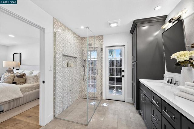 3022 Deerpark Dr, Walnut Creek, CA 94598