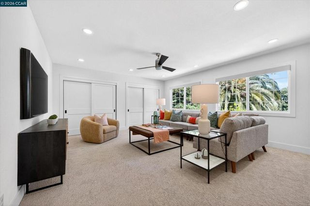 3022 Deerpark Dr, Walnut Creek, CA 94598