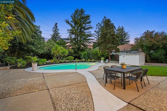 3022 Deerpark Dr, Walnut Creek, CA 94598