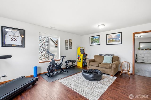 1804 Harborview Drive, Aberdeen, WA 98520