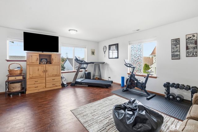 1804 Harborview Drive, Aberdeen, WA 98520