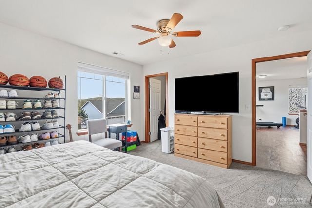 1804 Harborview Drive, Aberdeen, WA 98520