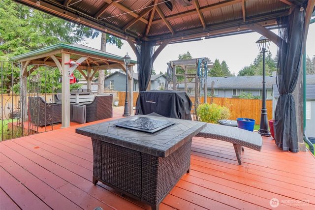 1804 Harborview Drive, Aberdeen, WA 98520