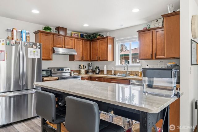 1804 Harborview Drive, Aberdeen, WA 98520