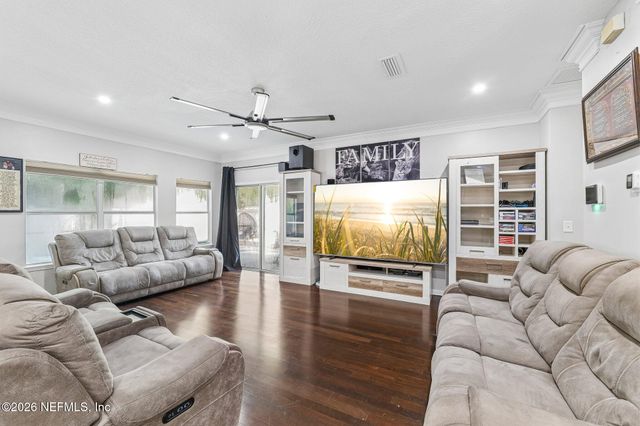13998 SUMMER BREEZE Drive, Jacksonville, FL 32218