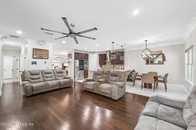 13998 SUMMER BREEZE Drive, Jacksonville, FL 32218