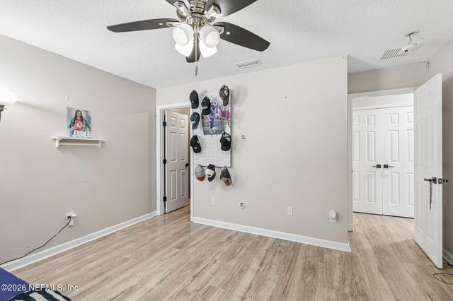 13998 SUMMER BREEZE Drive, Jacksonville, FL 32218