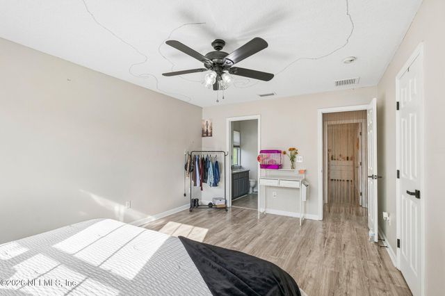 13998 SUMMER BREEZE Drive, Jacksonville, FL 32218