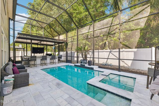 13998 SUMMER BREEZE Drive, Jacksonville, FL 32218