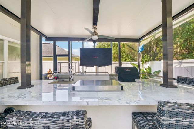 13998 SUMMER BREEZE Drive, Jacksonville, FL 32218