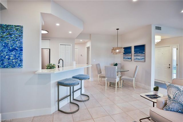 988 Egrets RUN 101, Naples, FL 34108