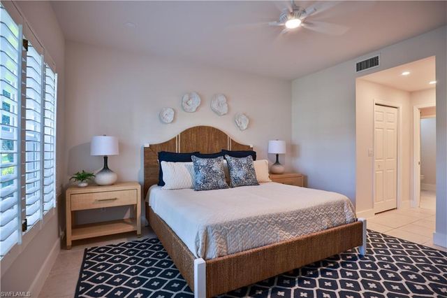 988 Egrets RUN 101, Naples, FL 34108