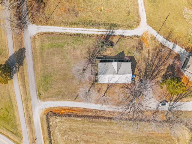 38 Beech Grove Road, Nancy, KY 42544