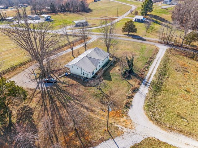 38 Beech Grove Road, Nancy, KY 42544