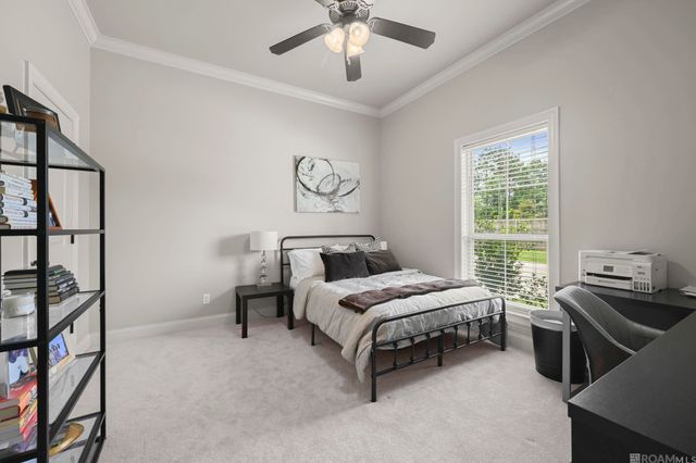 8242 Wildwood Dr, Denham Springs, LA 70706