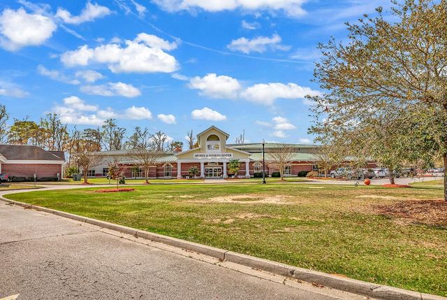 140 Cape Point Dr., Conway, SC 29527