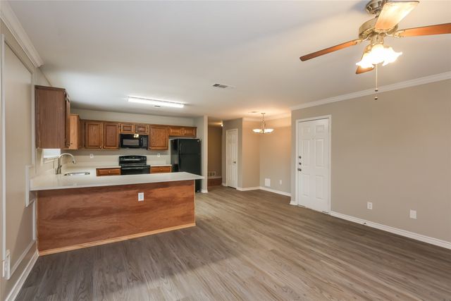 1519 Allen Drive, Cedar Hill, TX 75104