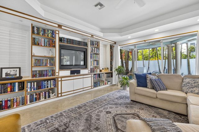 1020 SE 11th Street, Fort Lauderdale, FL 33316