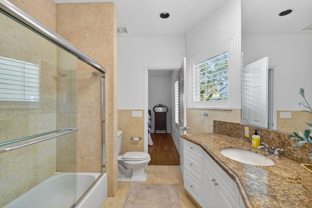 1020 SE 11th Street, Fort Lauderdale, FL 33316