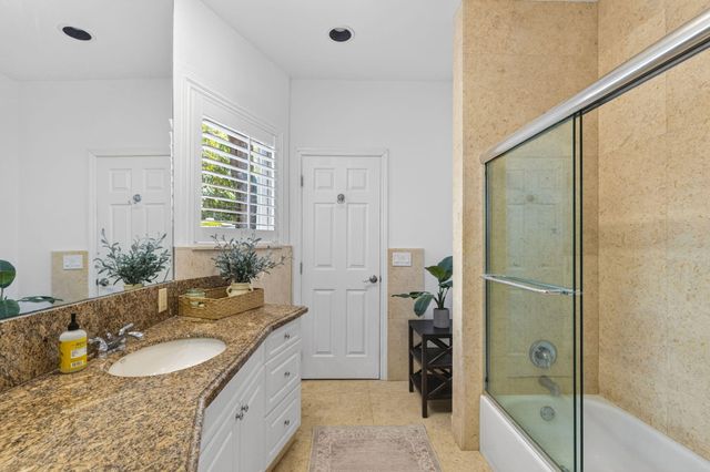 1020 SE 11th Street, Fort Lauderdale, FL 33316