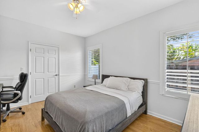 1020 SE 11th Street, Fort Lauderdale, FL 33316