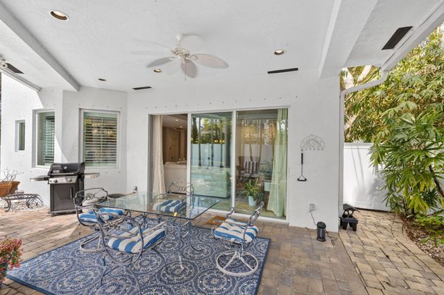 1020 SE 11th Street, Fort Lauderdale, FL 33316