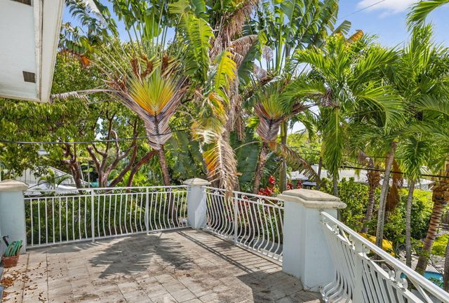 1020 SE 11th Street, Fort Lauderdale, FL 33316