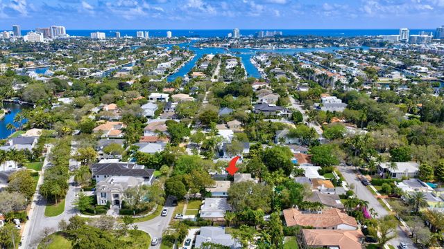 1020 SE 11th Street, Fort Lauderdale, FL 33316