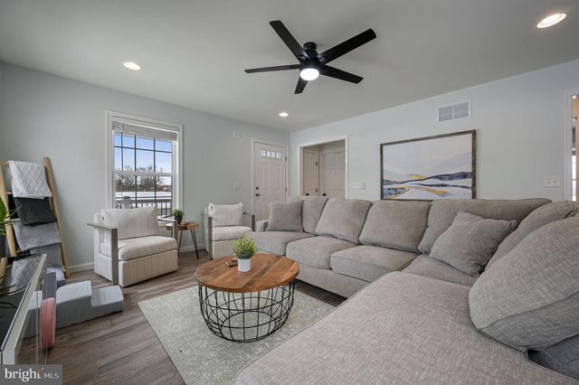 234 E NORTH ST, Felton, DE 19943