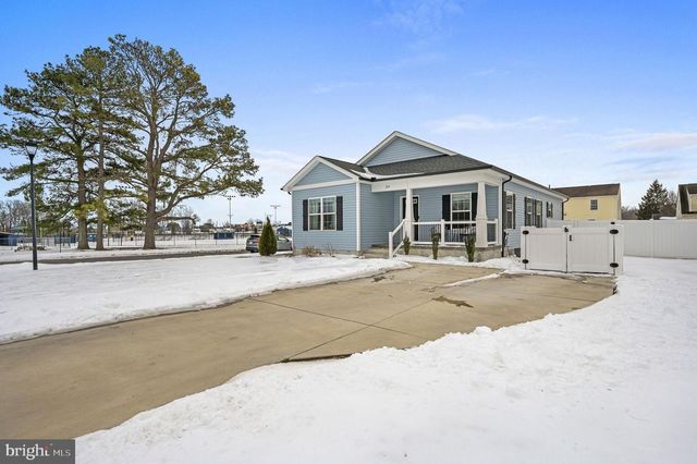 234 E NORTH ST, Felton, DE 19943