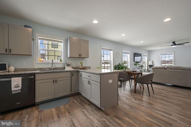 234 E NORTH ST, Felton, DE 19943