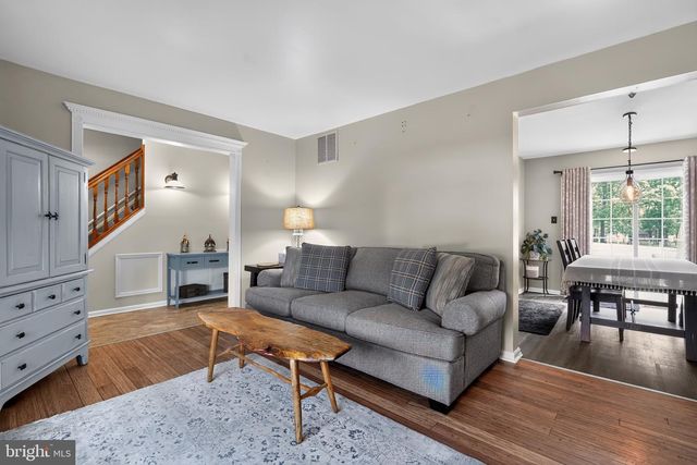 381 BRYN MAWR DR, Williamstown, NJ 08094
